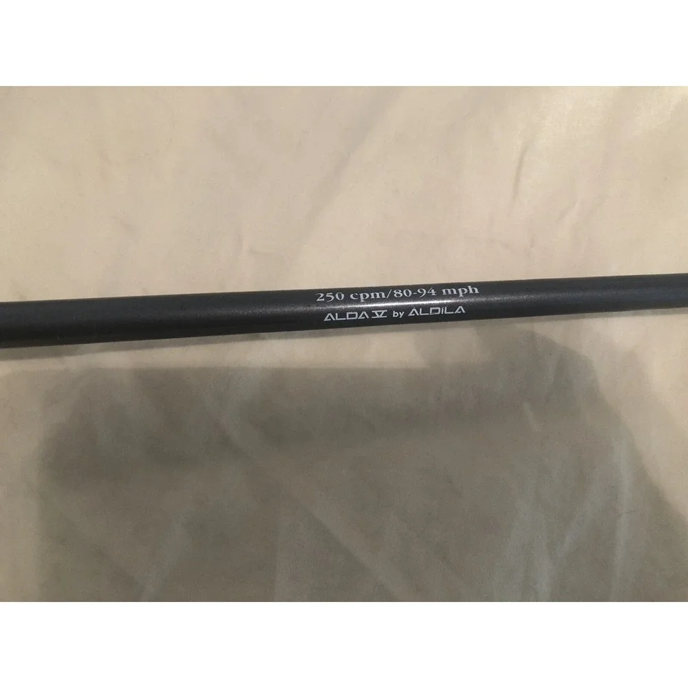 Nicklaus Linear Dynamics The Bear 5 Iron Carbon Graphite 250 cpm, 80-94 mph